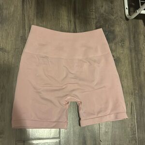Alphalete Amplify Short Blossom Small